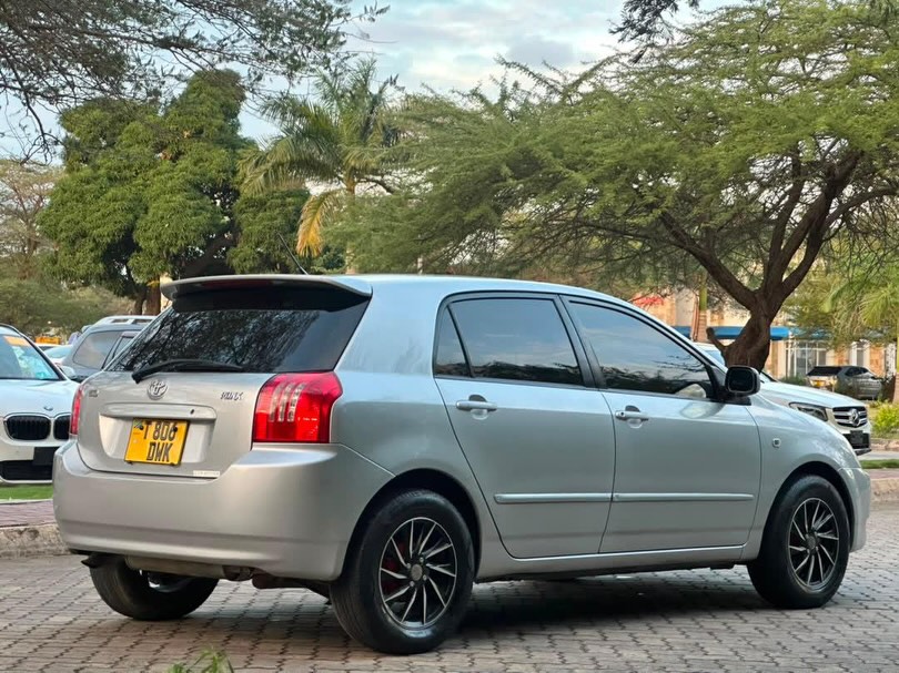 For Sale Toyota RunX 2004 in Dar es Salaam