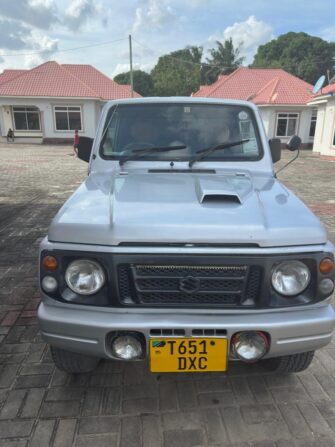 Bei Ya Suzuki Jimny 2003 Sokoni Dar es Salaam Tanzania