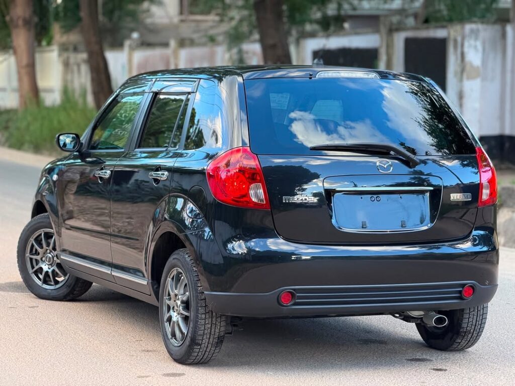 Magari Used Mazda Verisa 2005 Dar es Salaam Tanzania