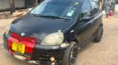 Magari Vitz 2003 lipo Dar es Salaam