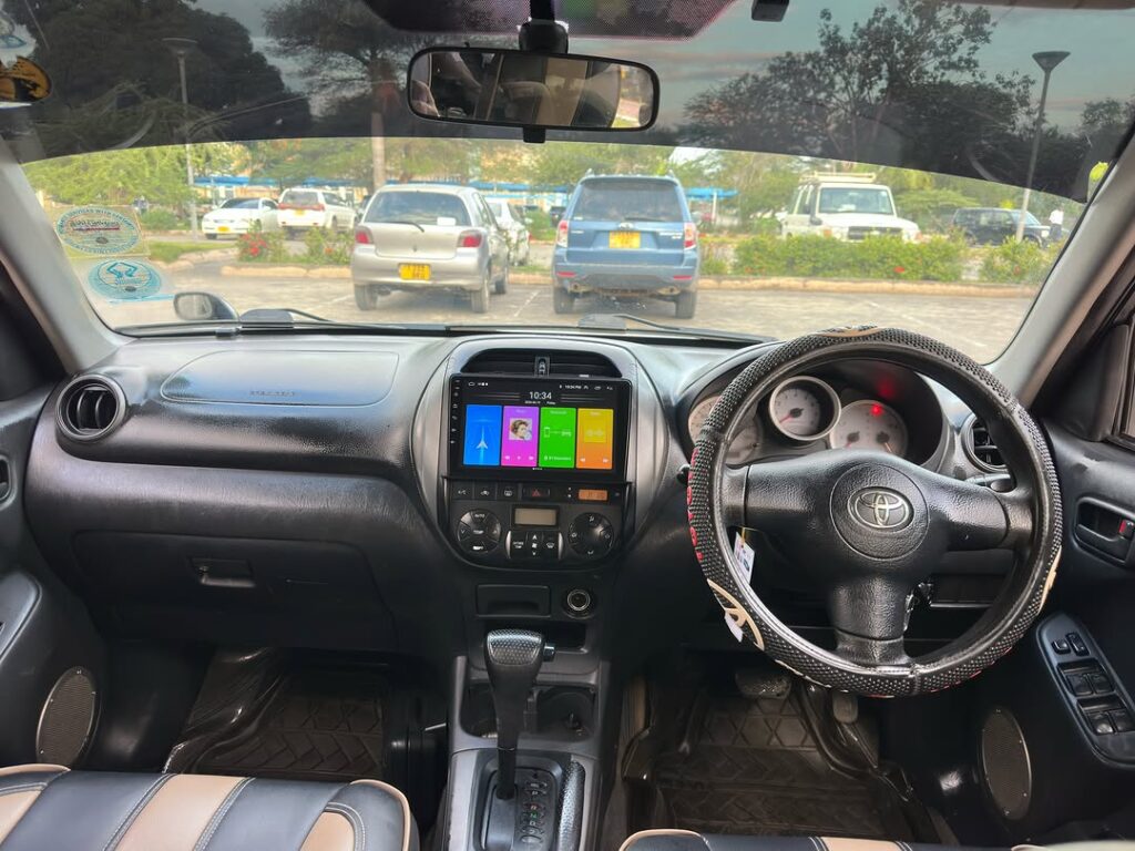 Price Toyota Rav4 2004 for Sale in Dar es Salaam