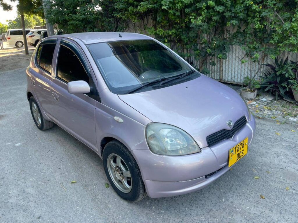 Magari Used Toyota Vitz 2003 Dar es Salaam Tanzania