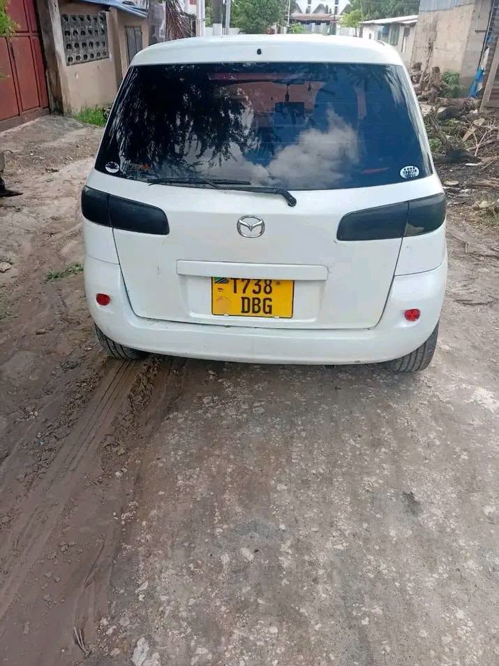 Price Of Mazda Demio 2005 for Sale in Tanzania