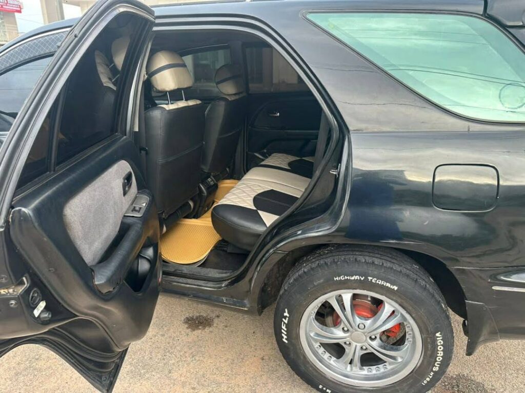 Toyota Harrier 2001 for Sale in Tabora