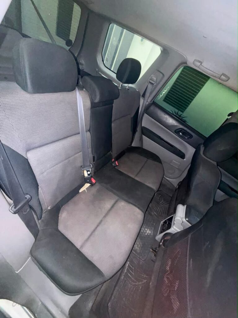 Subaru Impreza 2008 Inauzwa Dar es Salaam Tanzania