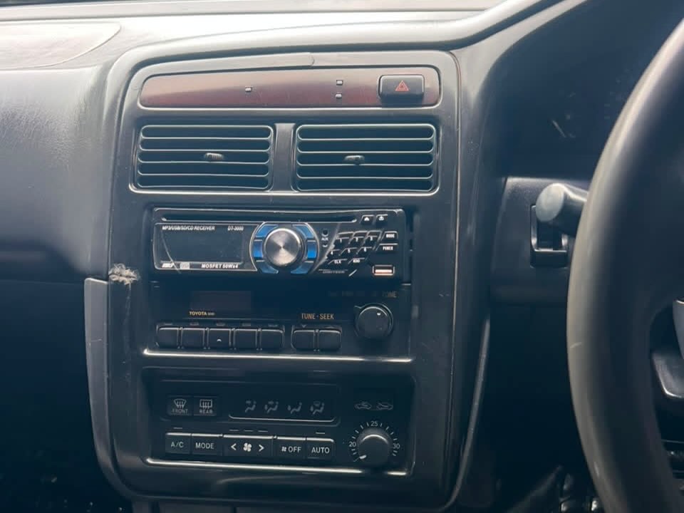 Toyota Carina 1998 for Sale in Arusha