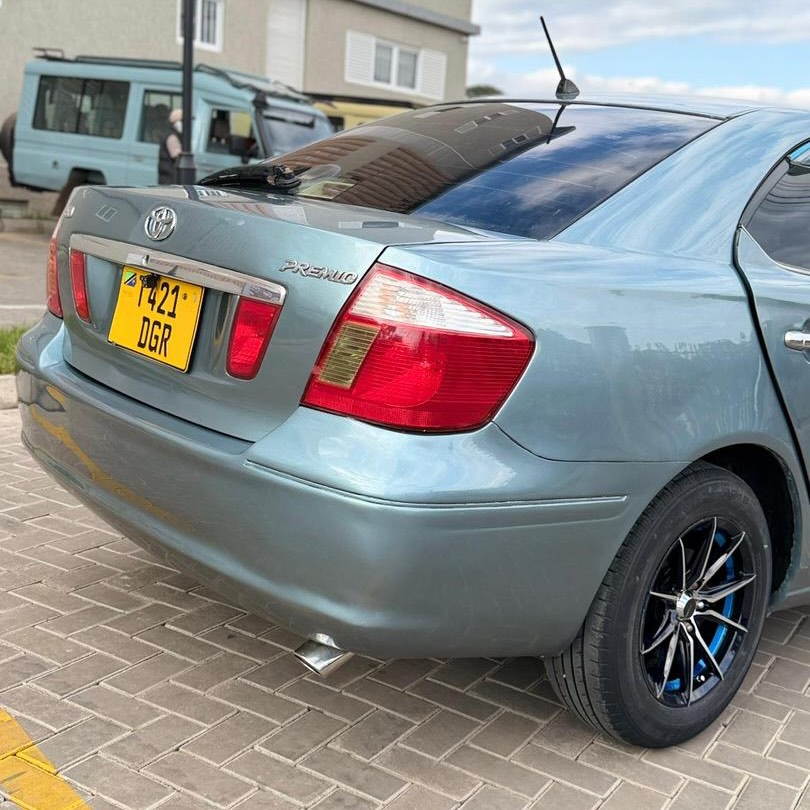 Magari Used Toyota Premio 2005 Arusha Tanzania