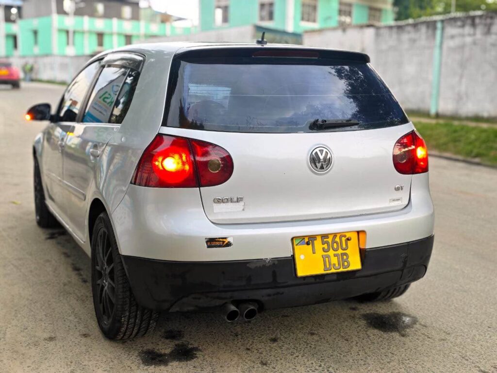 Price Of Volkswagen Golf 2006 for Sale in Tanzania
