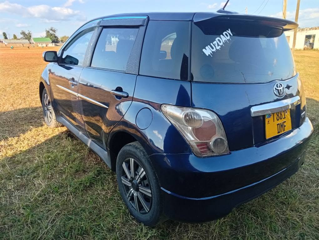 Toyota IST 2005 for Sale in Tanga