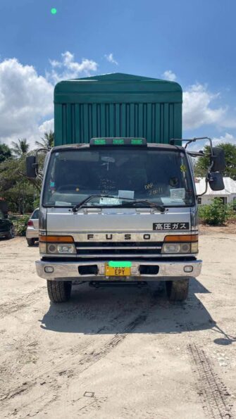 Price of Used Mitsubishi Fuso 2001 for Sale in Dar es Salaam Tanzania
