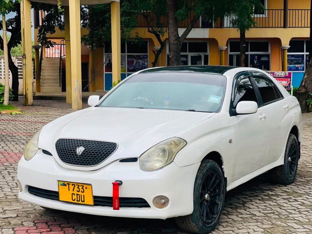 Toyota Verosa 2004 for Sale in Dar es Salaam