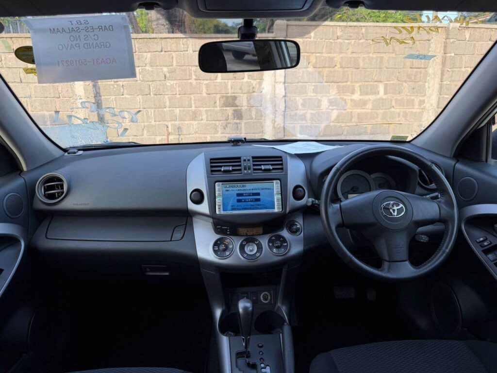 Magari Used Toyota Rav4 2005 Dar es Salaam Tanzania