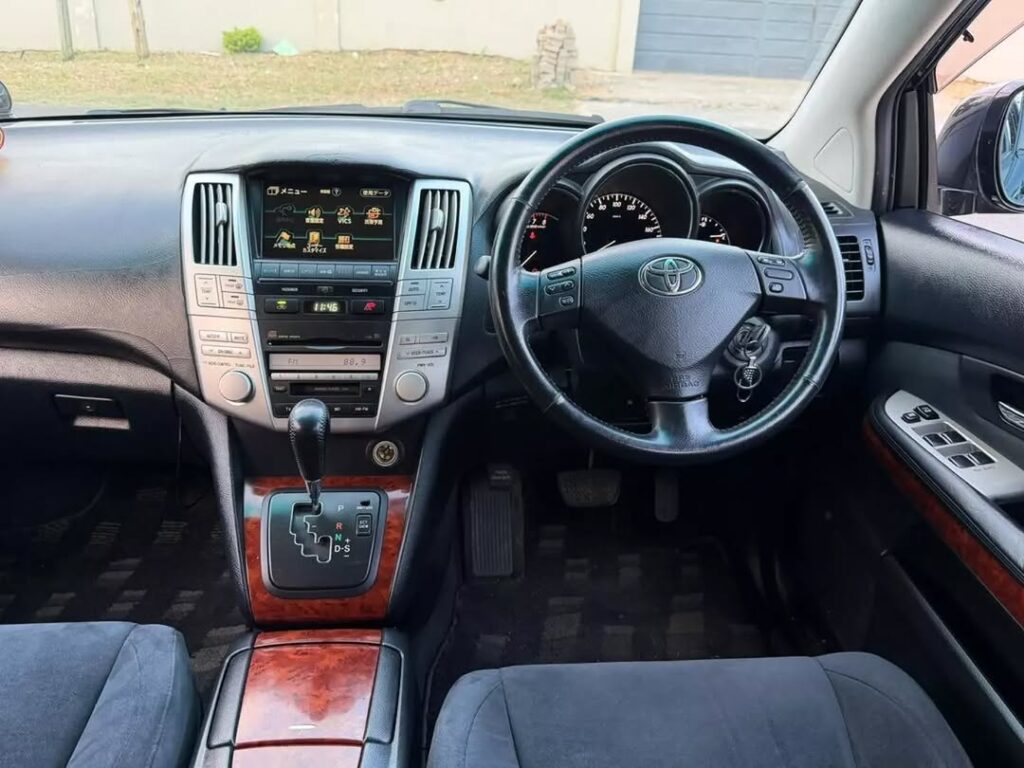 Used Toyota Harrier 2006 for Sale in Dar es Salaam