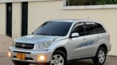 Bei ya Toyota Rav4 2005 Sokoni Dar es Salaam Tanzania