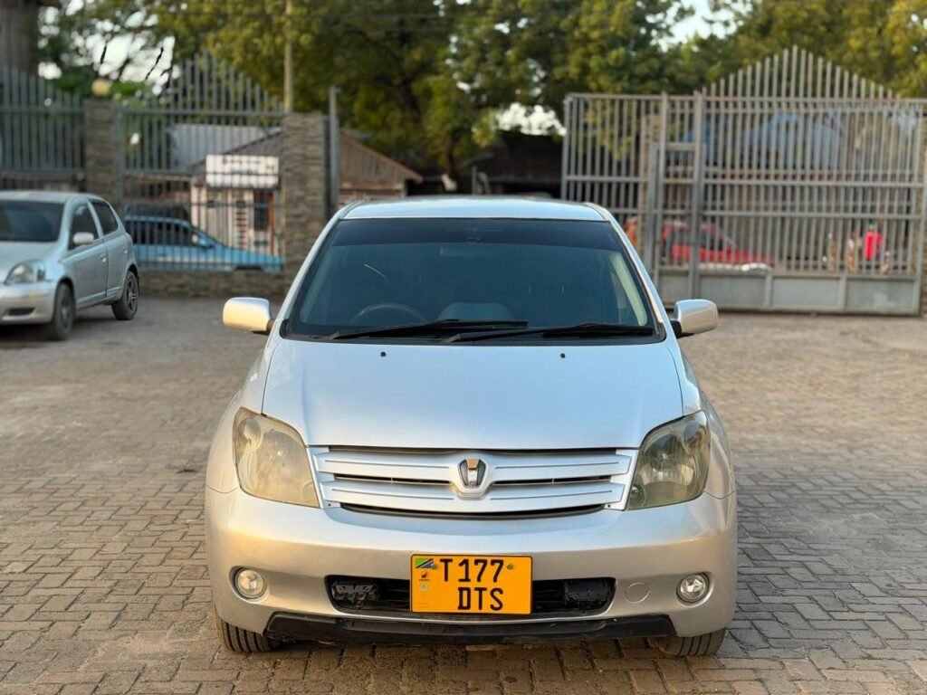 Price Of Toyota IST 2004 for Sale in Tanzania