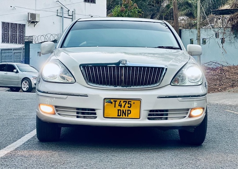 Used Toyota Brevis 2005 for Sale in Mwanza