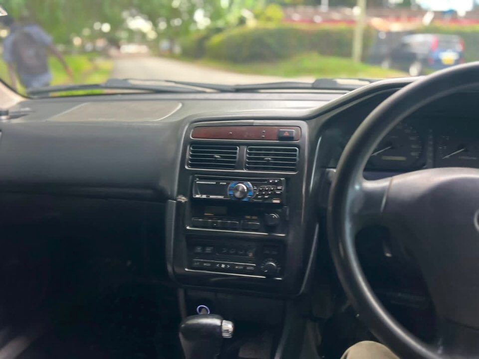Price Toyota Carina 1998 for Sale in Arusha