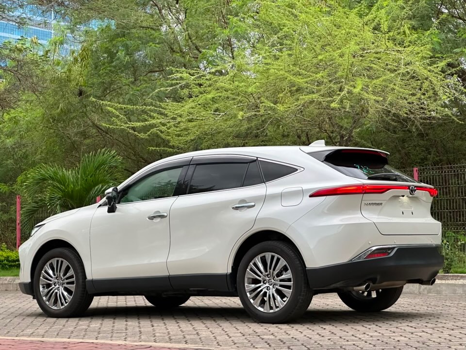 For Sale Toyota Harrier 2020 in Dar es Salaam