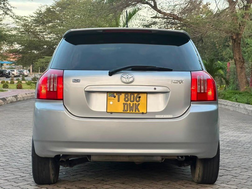 Used Toyota RunX 2004 for Sale in Dar es Salaam