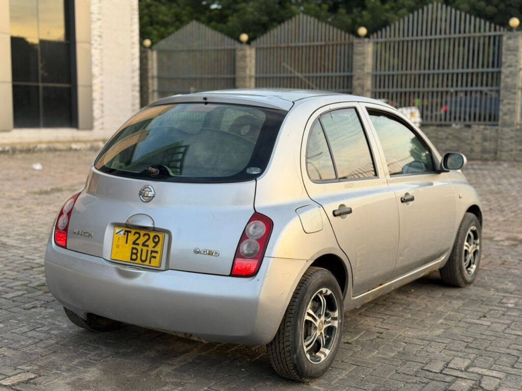 Nissan March 2005 for Sale in Dar es Salaam