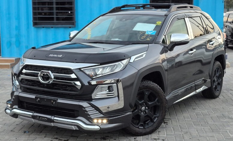 Used Toyota Rav4 2021 for Sale in Dar es Salaam