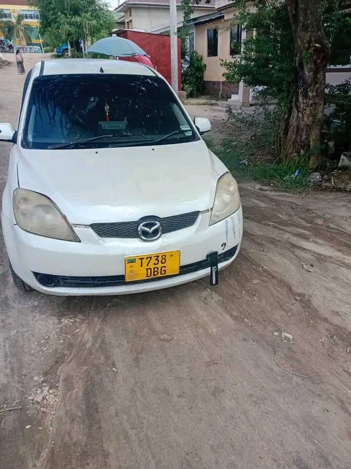 Mazda Demio 2005 for Sale in Dar es Salaam