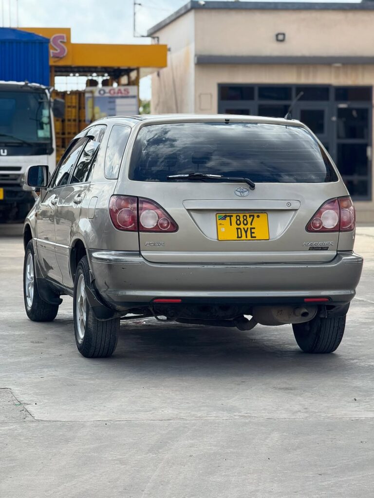 Used Toyota Harrier 2002 for Sale in Dar es Salaam