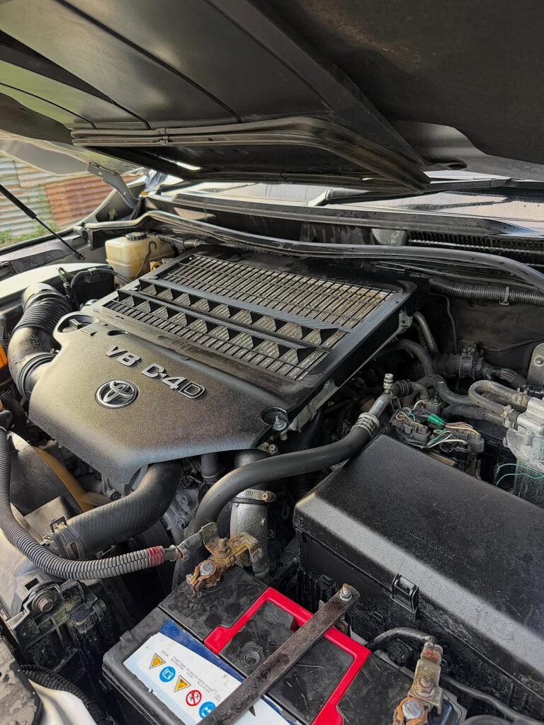 Magari Sokoni Toyota Land Cruiser 300 Series ya Bei Poa 2021