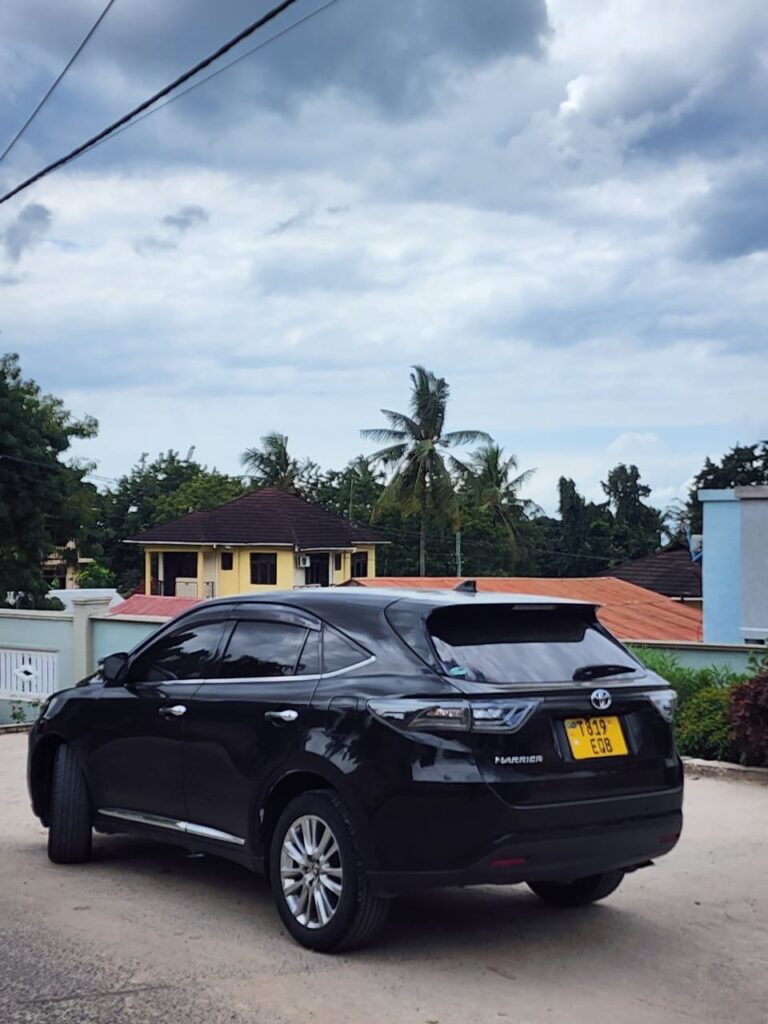Magari Used Toyota Harrier 2016 Dar es Salaam Tanzania
