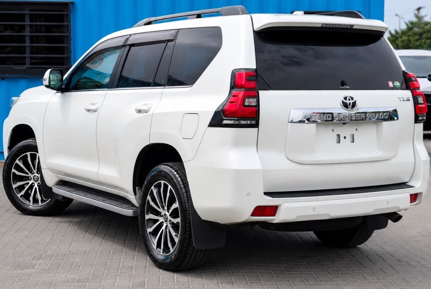 Used Toyota Land Cruiser Prado 2020 for Sale in Dar es Salaam