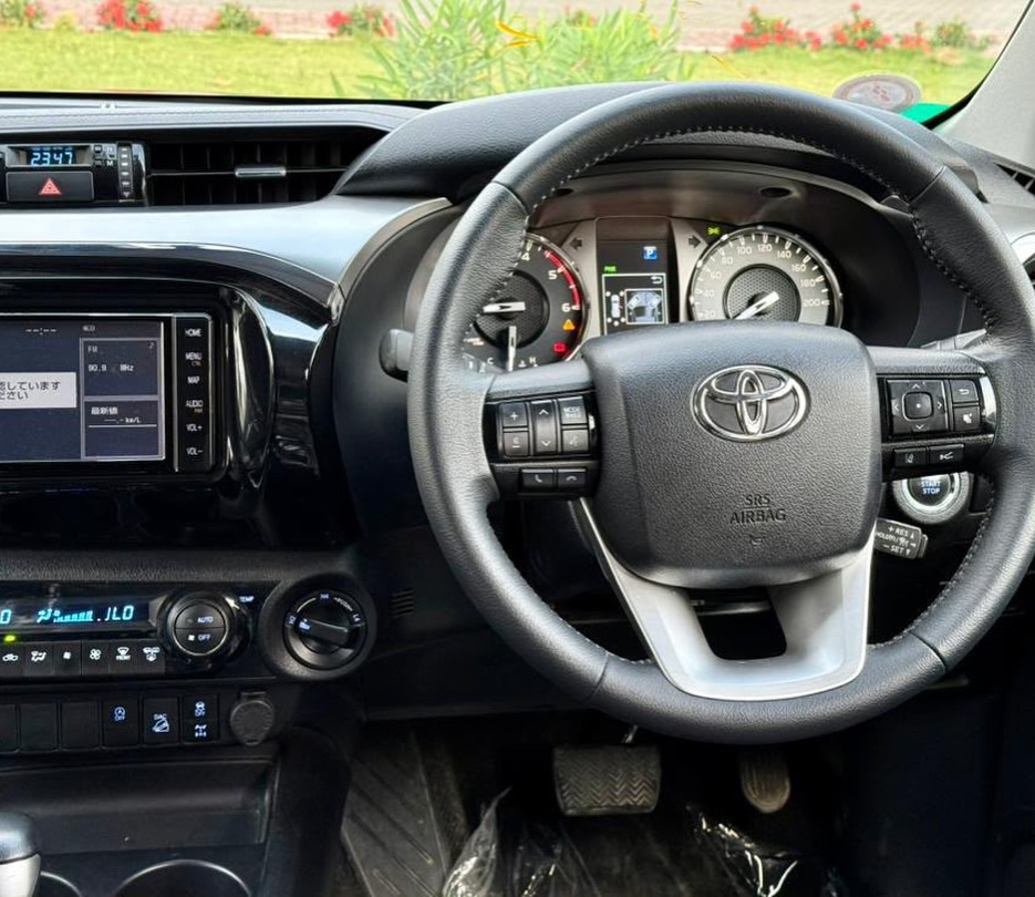 For Sale Toyota Hilux 2022 in Dar es Salaam