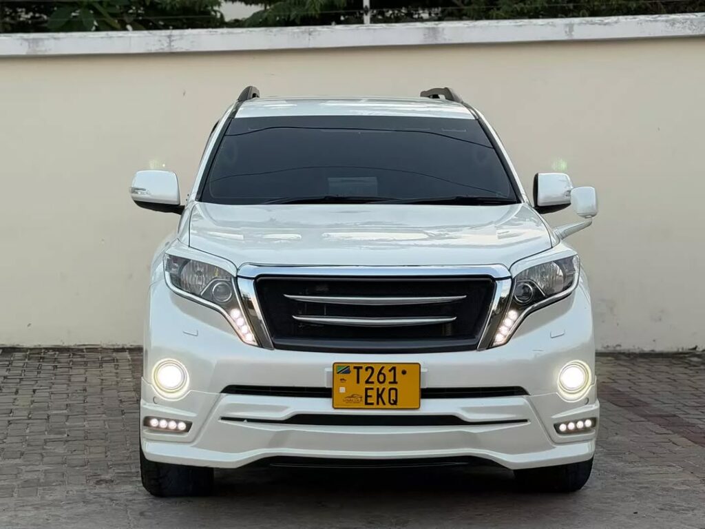 Bei ya Toyota Land Cruiser Prado 2016 Sokoni Dar es Salaam Tanzania