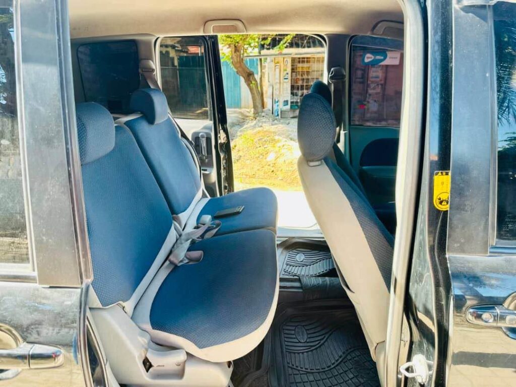 Magari Used Toyota Sienta 2005 Dar es Salaam Tanzania