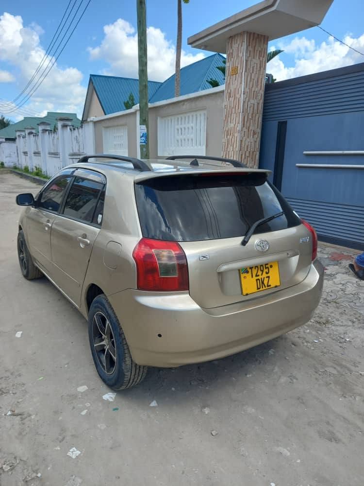 Toyota RunX 2004 for Sale in Dar es Salaam