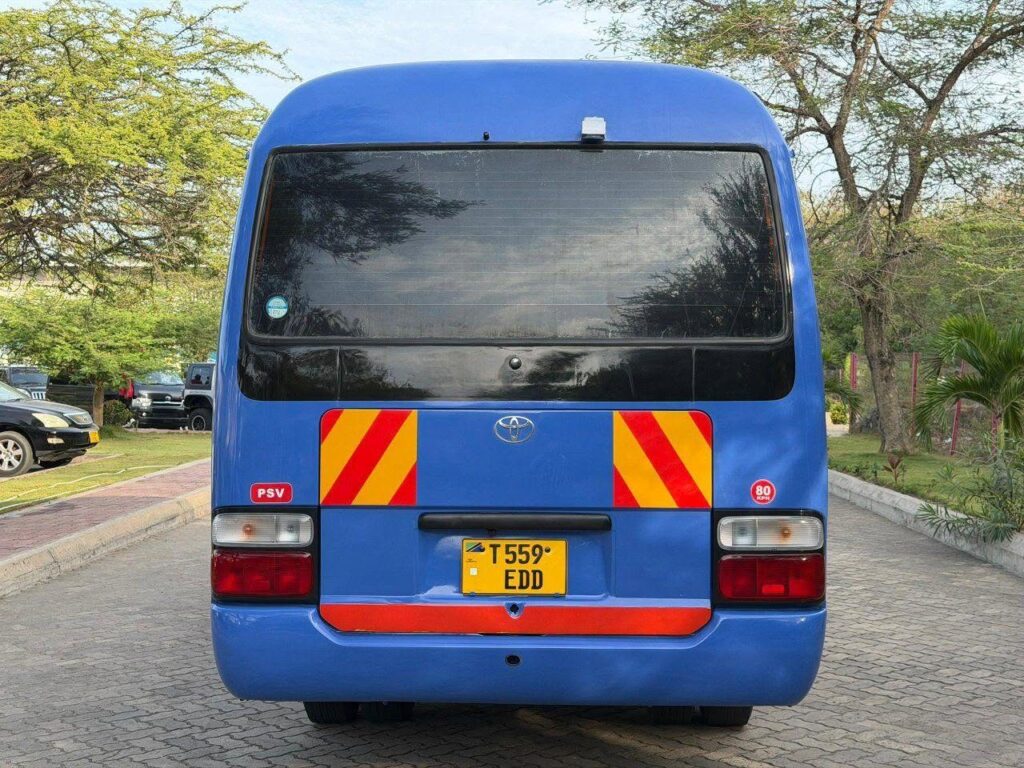 Toyota Coaster 1996 for Sale in Dar es Salaam