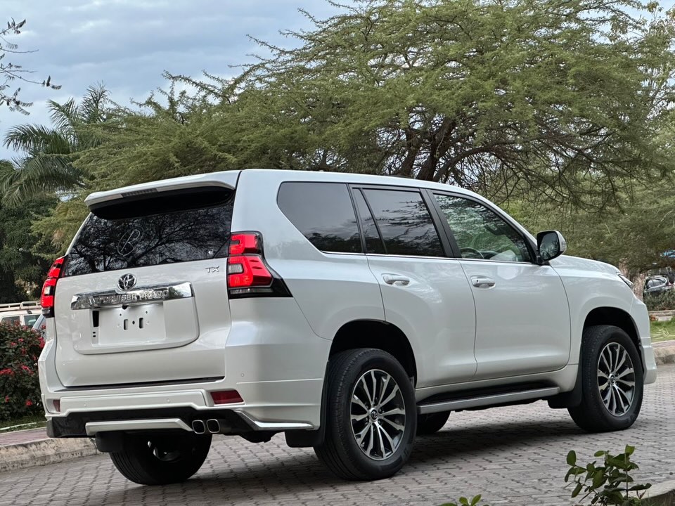 Toyota Land Cruiser Prado 2021 for Sale in Dar es Salaam