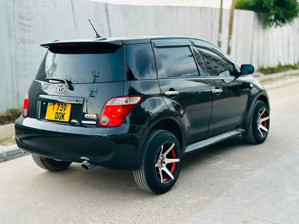 Used Toyota IST 2006 for Sale in Dar es Salaam