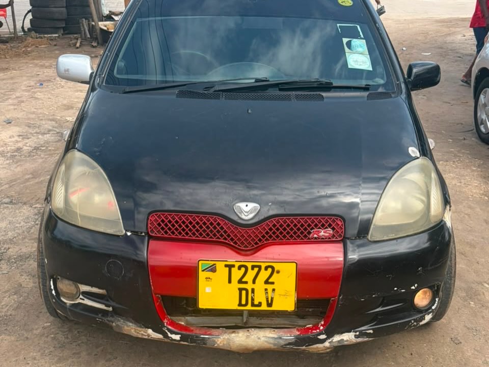 Magari Sokoni Toyota Vitz ya Bei Poa 2003
