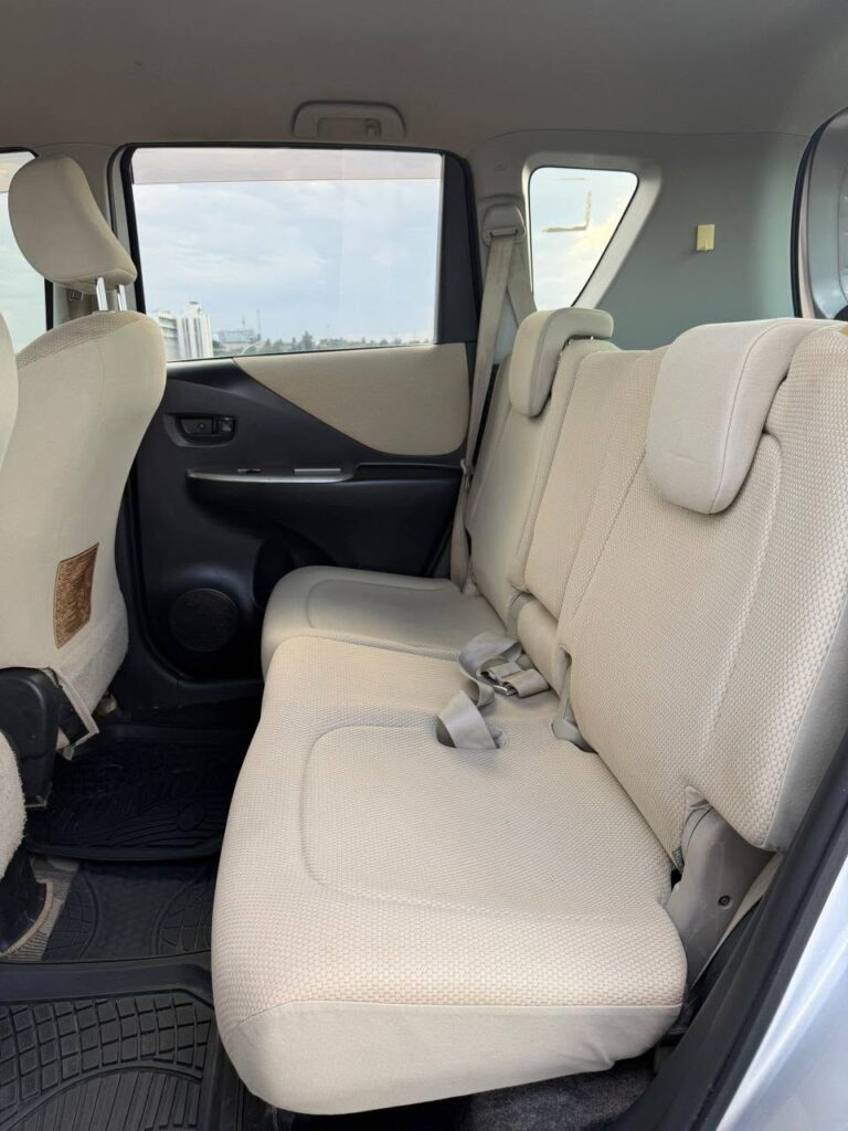 Buy Toyota Ractis 2006 for Sale in Dar es Salaam