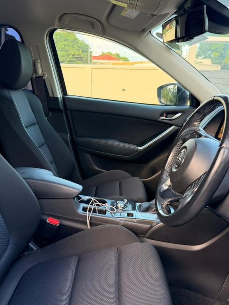 Mazda CX-5 bei poa sokoni Dar es Salaam Tanzania