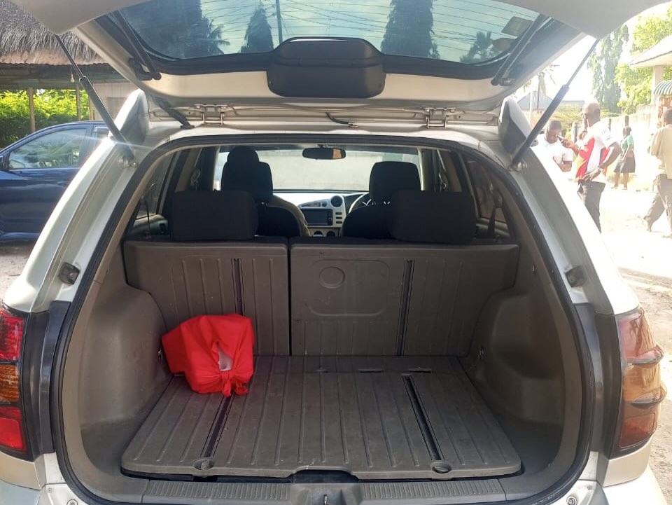 Toyota Voltz 2003 Inauzwa Dar es Salaam Tanzania