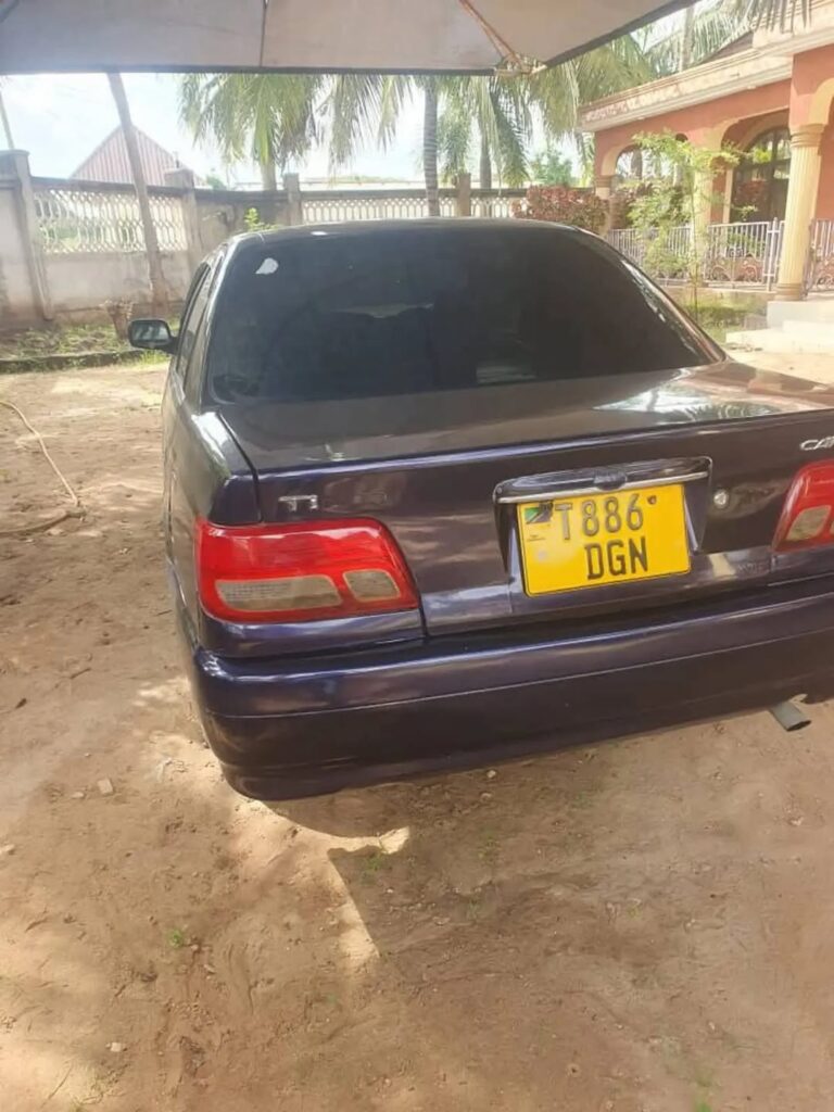 Magari Used Toyota Carina 1998 Dar es Salaam Tanzania
