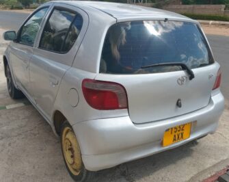 Bei Ya Toyota Vitz 2003 Sokoni Dodoma Tanzania