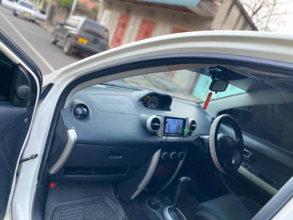Magari Used Toyota IST 2005 Arusha Tanzania