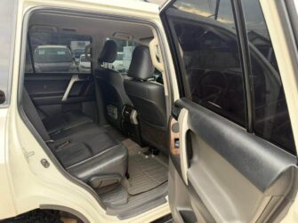 Bei Ya Toyota Land Cruiser Prado 2010 Sokoni Dar es Salaam Tanzania