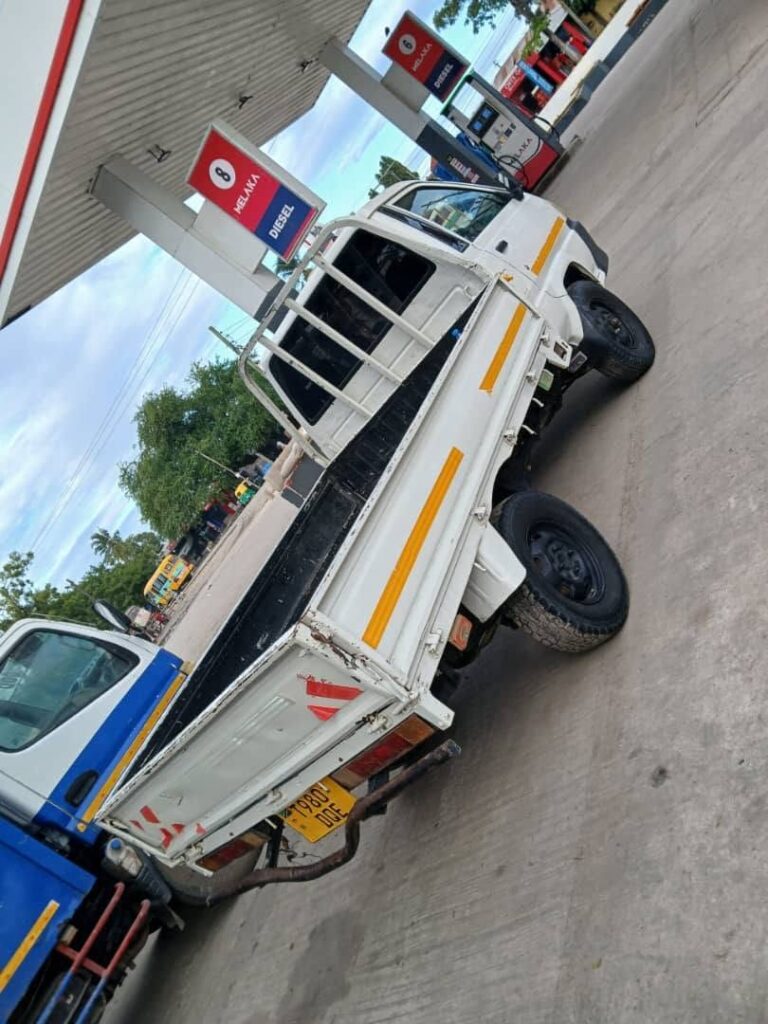 Toyota TownAce 2000 for Sale in Dar es Salaam