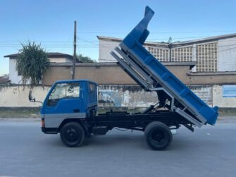 Bei Ya Mitsubishi Canter 1987 Sokoni Dar es Salaam Tanzania