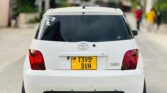 Toyota IST bei poa sokoni Dar es Salaam Tanzania