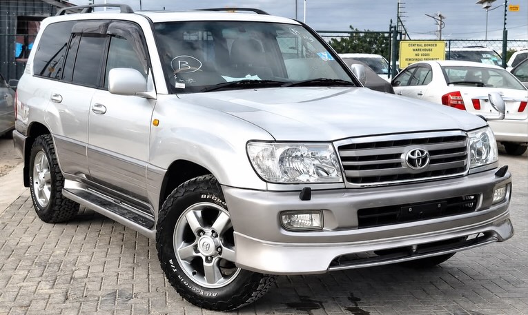 Buy Toyota Land Cruiser V8 2005 for Sale in Dar es Salaam