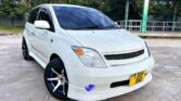 Toyota IST bei poa sokoni Dar es Salaam Tanzania